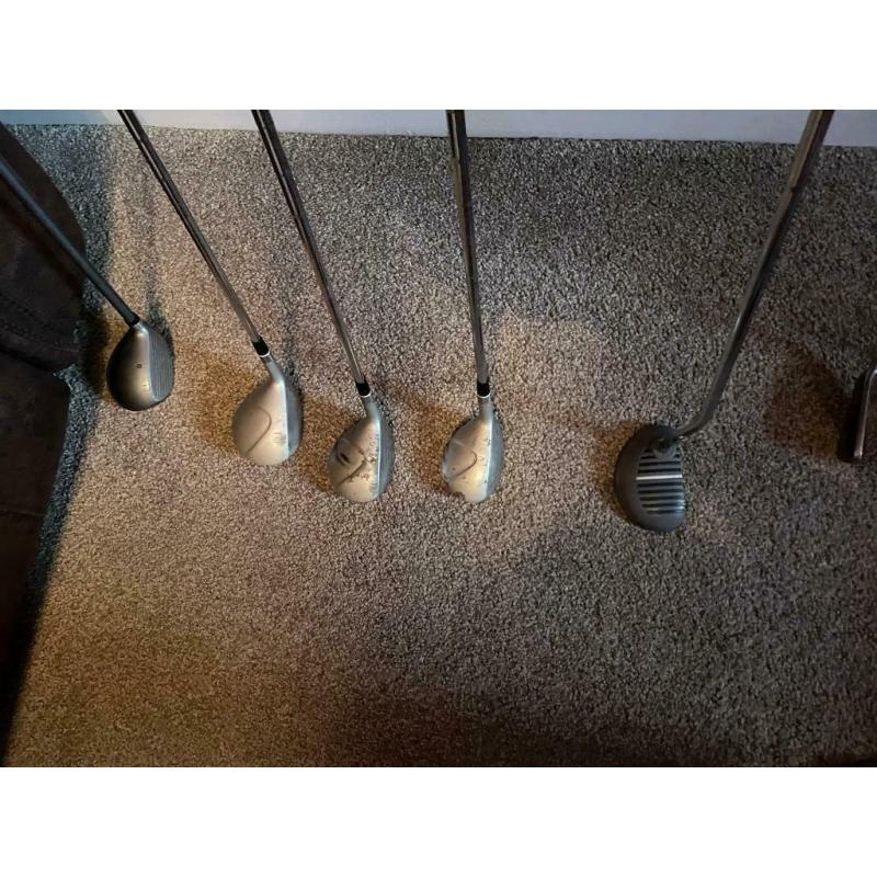 GOLF CLUBS