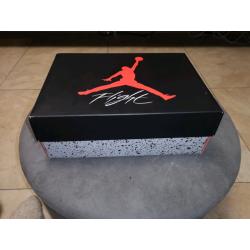 Air Jordan 4 Retro (GS) 5.5